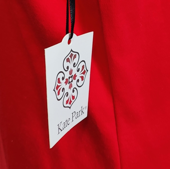 Women's Red Top by Kate Park - Medium - NWT - Picture 6 of 9